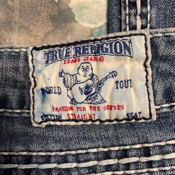 Size 27 True Religion Jeans - Picture 3 of 4